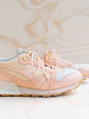 Diadora x Feature N9000 ‘Strawberry Gelato’ Men’s Pink Sneakers | Size 10.5